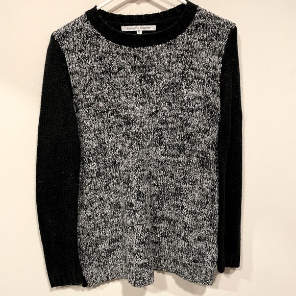 Charcoal and black crew neck sweater - Picture 1 of 4